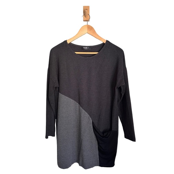 Miik Gray Tunic 3/4 length with pocket monochrome made in Canada Sustainable - Picture 1 of 5
